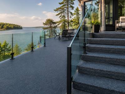 Waterfront stairs and deck in rubber surfacing